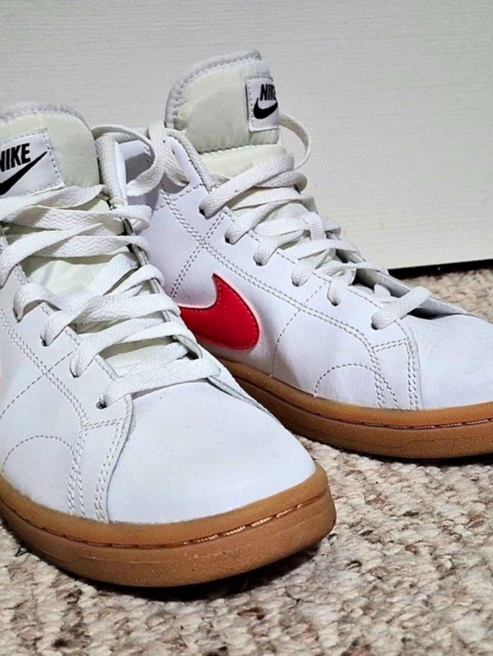 Nike Blazer Mid '77 High-Top Sneakers White & Red US 8